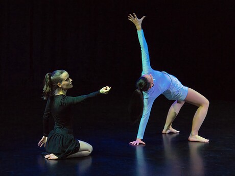 Dans Podium duo interaction