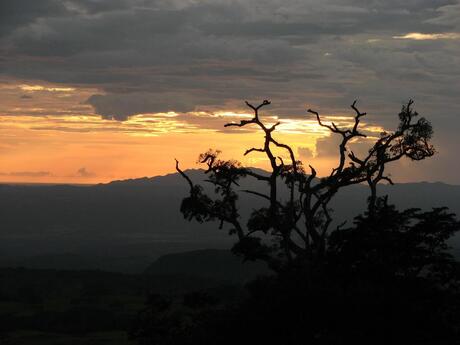 Ondergaande zon Costa Rica