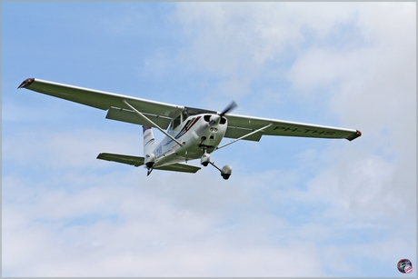 Cessna Skyhawk …