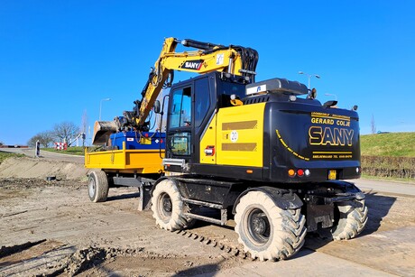 20260124 133658   TRUCK TIME  , Aardwarmte  project   SANY  SY 155 W   kraan  24 jan 2026  