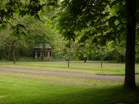 Tuinhuisje