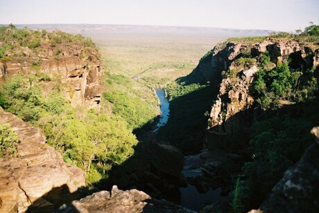 boven op de waterval