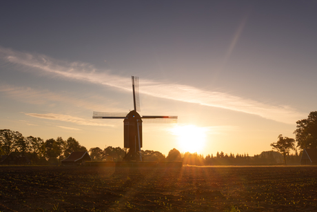 Wissinks Möl bij zonsopkomst (2)