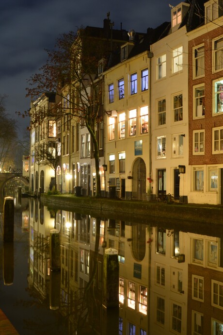 Utrecht bij nacht