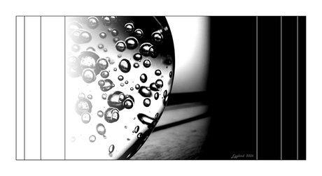 Black And White Bubbles