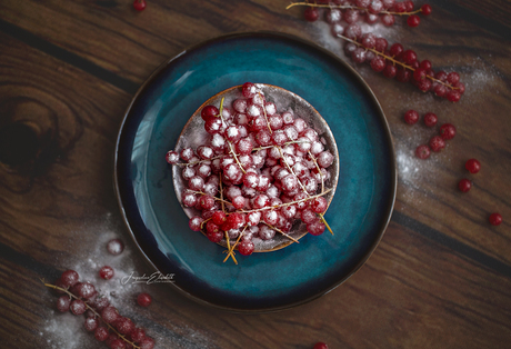 Simplicity, shaped by light.