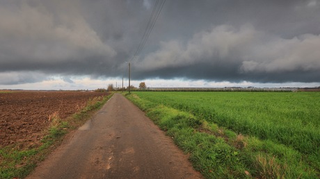 Dreigende herfstwolken