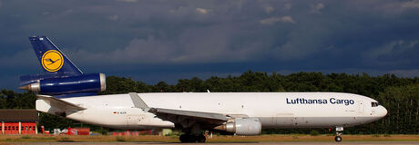 Lufthansa MD-11