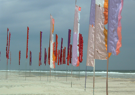 Met vlag en wimpel