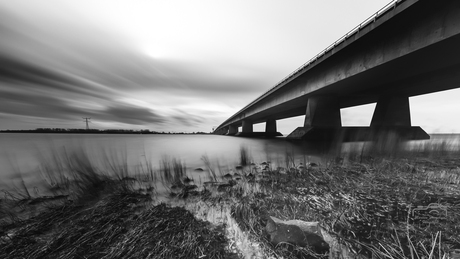 Ketelbrug bij zwaar weer