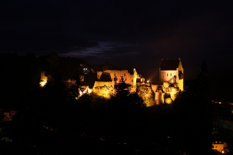 Larochette by night