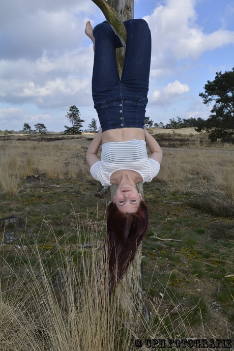 Mayim van Doorn onderste boven...