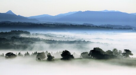 Misty Morning in the Corrèze 2