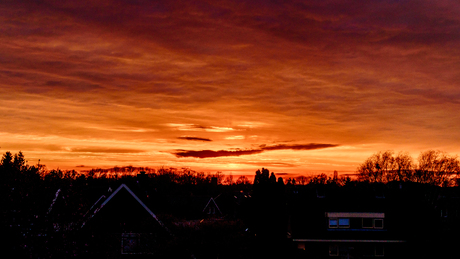 De lucht brandt