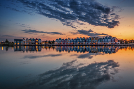 De regenboog huizen van Houten