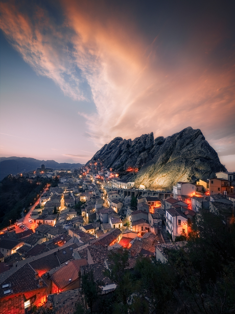 Pink Silence in the Italian Hills