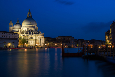 Santa Maria della Salute - andere kant