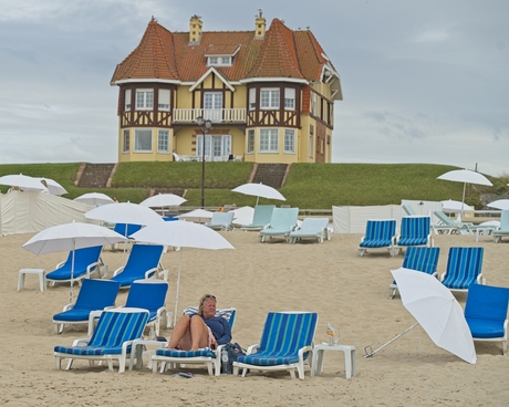 Nagenieten van een druk dagje aan het strand