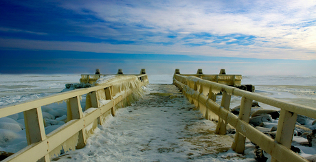 pier .afsluitdijk