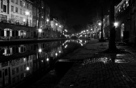 Utrechtse gracht bij nacht