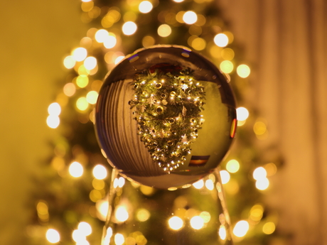 Christmas "bokeh" ball.