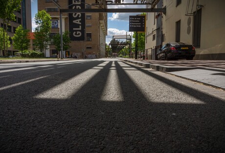 Schaduwspel in de Stad