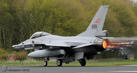Takeoff F16