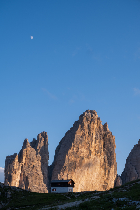 Zonsondergang en avondplezier in Italië, Dolomieten