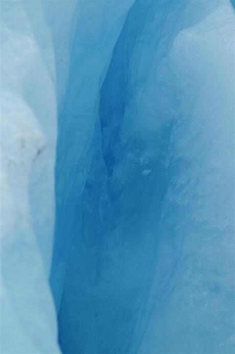 blauw gletsjerijs