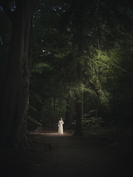 Mirjam in het Heilooërbos