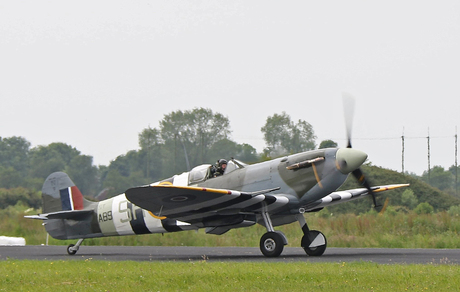 Spitfire MK-IX