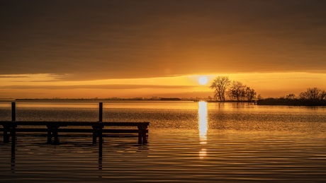 Sâltpoel bij zonsondergang