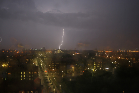 Noodweer trekt over Utrecht