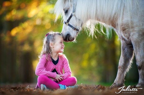 Roos met haar mini Flint!