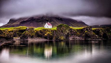 Het huis aan het meer