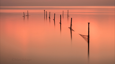 Fuiken bij zonsondergang.