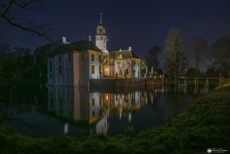 Avondglans over de Fraeylemaborg.