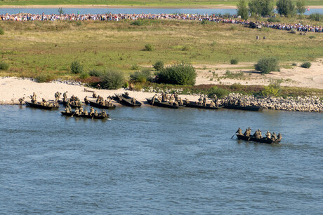 Operation Market Garden " Waalcrossing"