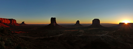 Zonsopgang Monument Valley