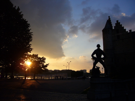 Antwerpse zonsondergang