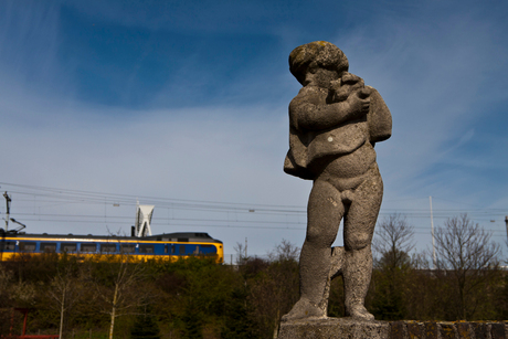 Standbeeld bij museum Hofwijck