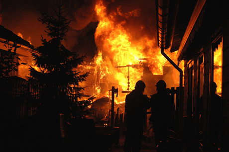 Brand chalet recreatiepark de Kanthoeve in Bakel