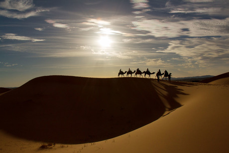 Ondergaande zon in Marokko