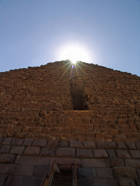 Sun light (Ra) above the pyramid of Gizeh
