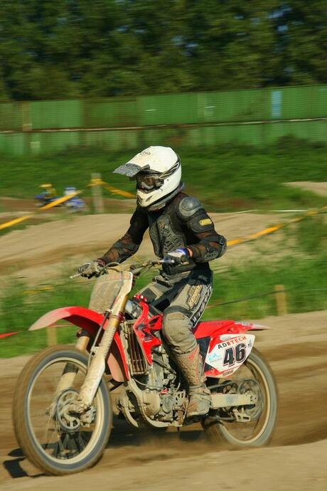 Crosser