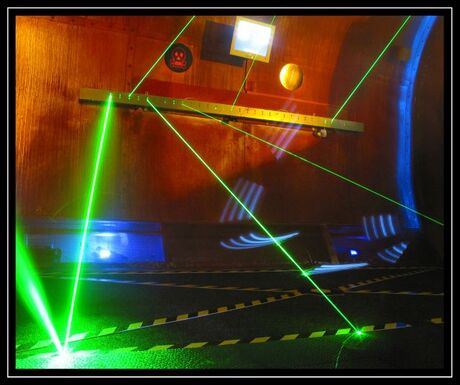 Laser Sqoashing