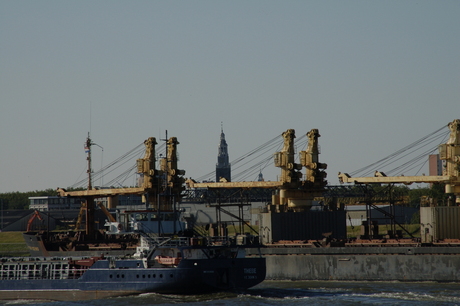 Schepen op de waterweg