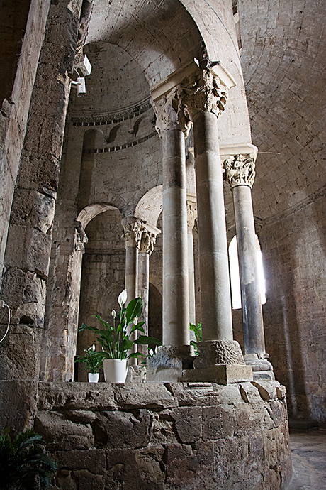 Middeleeuwse kerk in Besalu