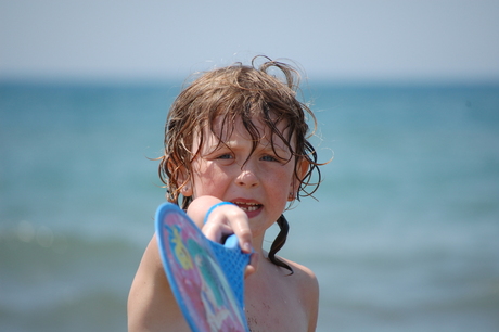 Tennissen op het strand