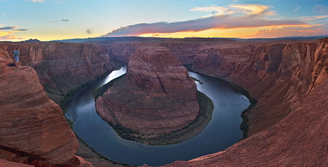 Horseshoe bend net na zonsondergang